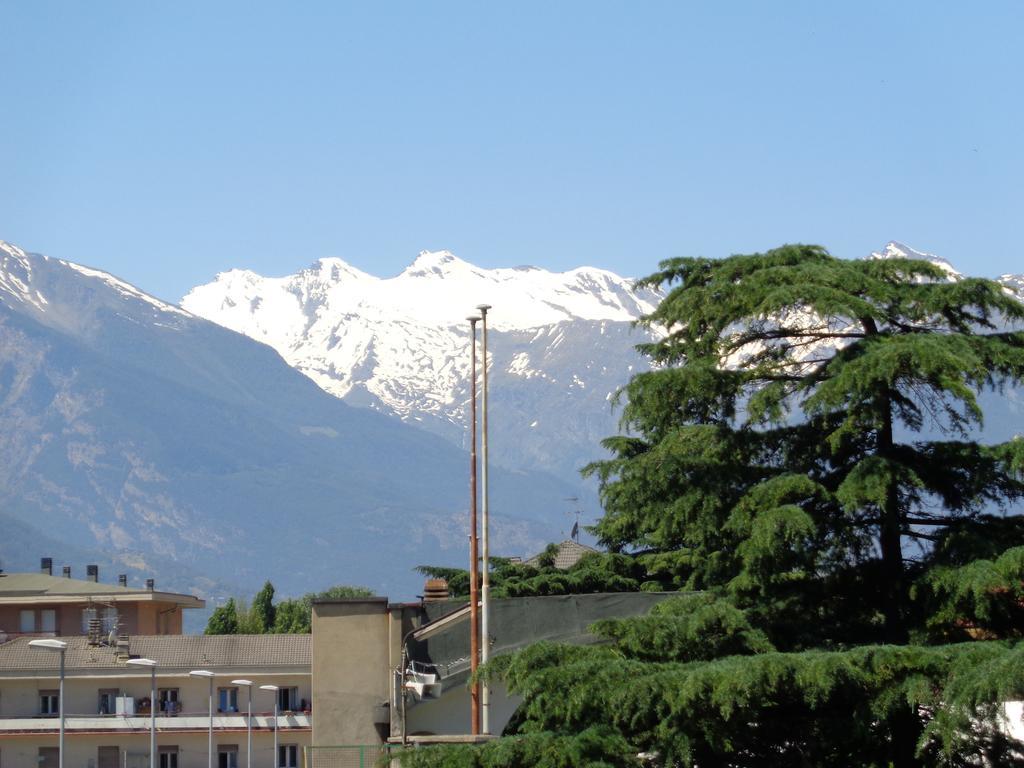 Alloggio Azzurro Cir Alloggio Turistico Vda Aosta 0099 Bagian luar foto